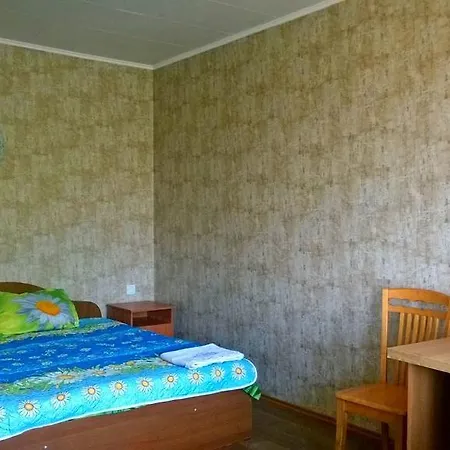 Ostello Mnogoborets F. Klub Odessa