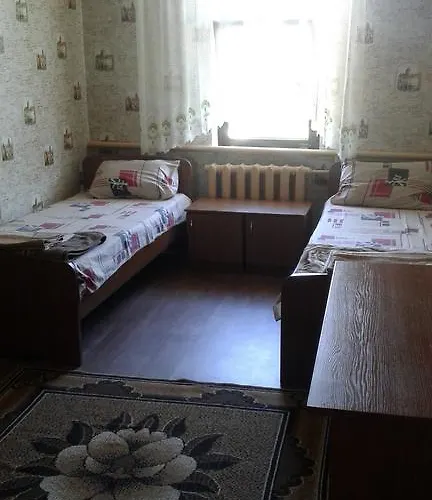 Mnogoborets F. Klub Hostel Odessa