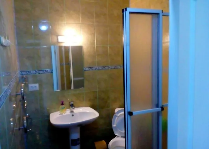 Mnogoborets F. Klub *