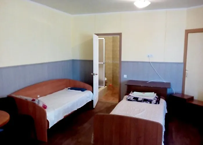 Hostel Mnogoborets F. Klub *