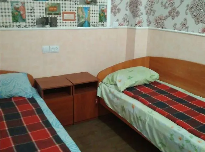 Mnogoborets F. Klub Hostel *