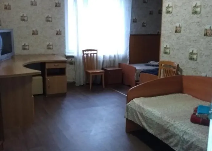 Hostel Mnogoborets F. Klub Odesa