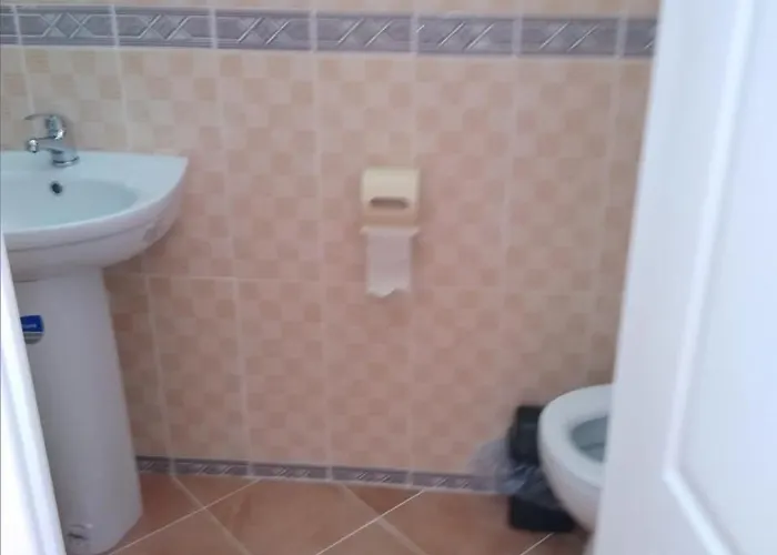 Mnogoborets F. Klub Hostel