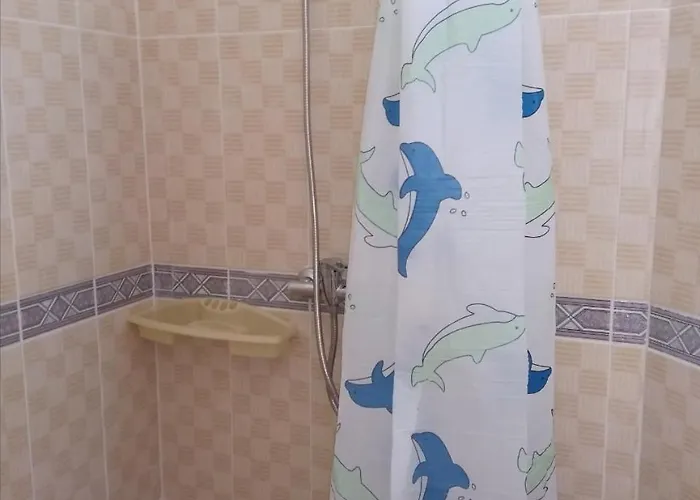 Mnogoborets F. Klub Hostel *