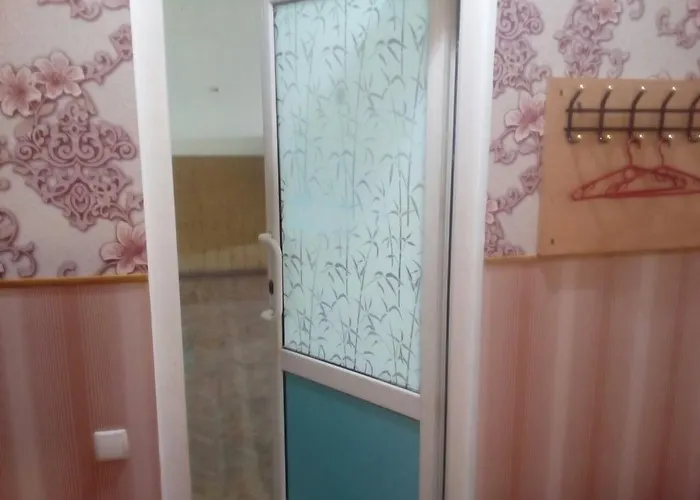 Хостел Mnogoborets F. Klub *