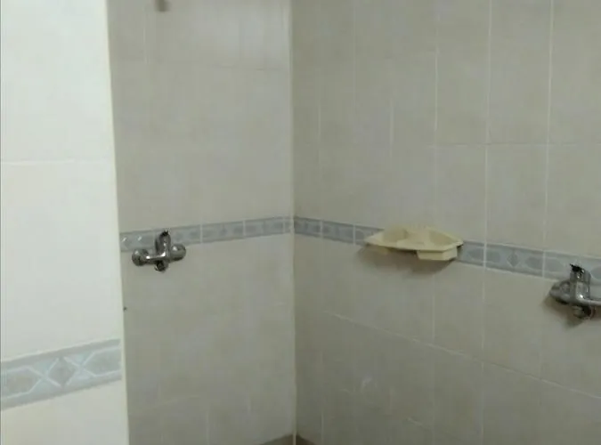 Хостел Mnogoborets F. Klub