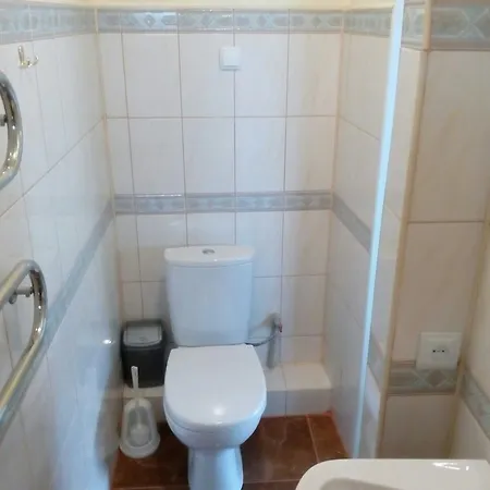 Hostel Mnogoborets F. Klub *