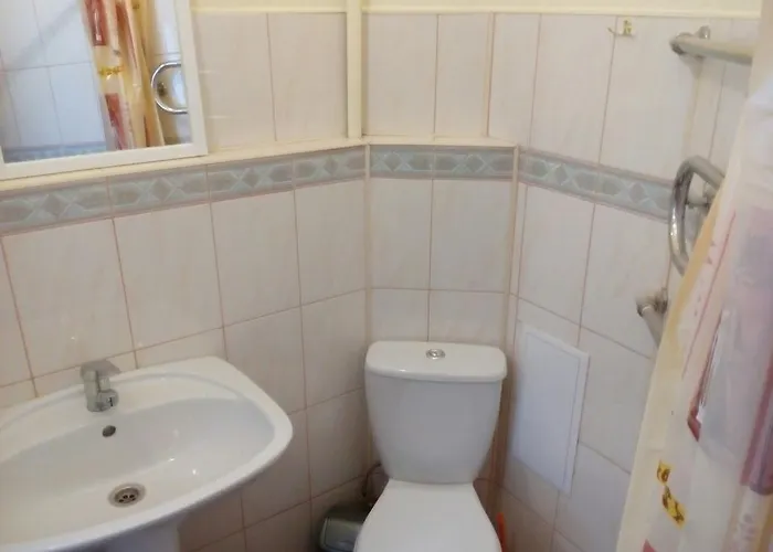 Mnogoborets F. Klub Auberge de jeunesse